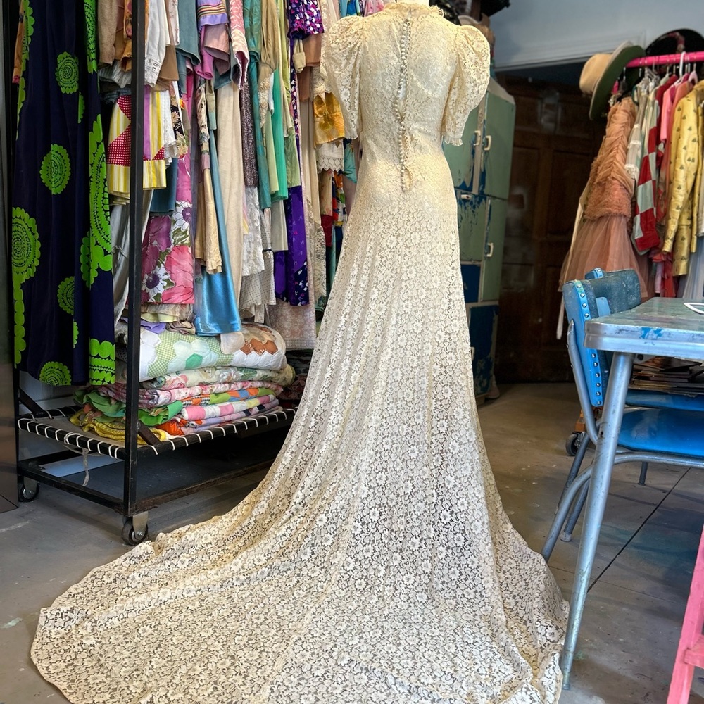 7 Piece Historic 1930s Wedding Lace Wedding 💒 Gown